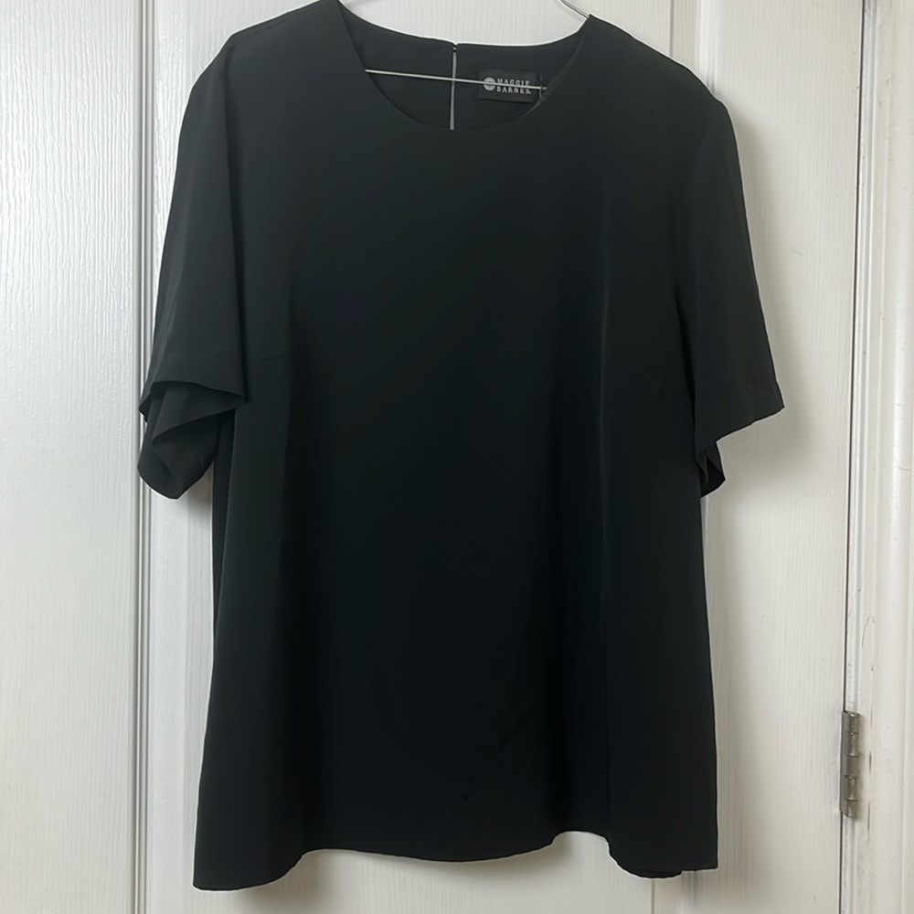 Maggie Barnes Black Business, Casual Short Sleeve Top